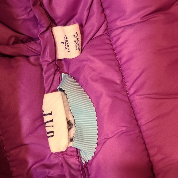 Gap Midweight Powder Blue Puffer with Purple Detail Size 2 - Picture 5 of 5